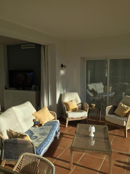 Alcazaba Blue Lagoon 3 Bedroom, Ground Floor Apartment Estepona Extérieur photo