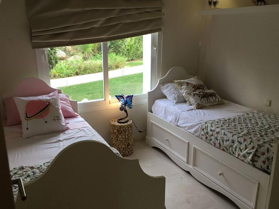 Alcazaba Blue Lagoon 3 Bedroom, Ground Floor Apartment Estepona Extérieur photo