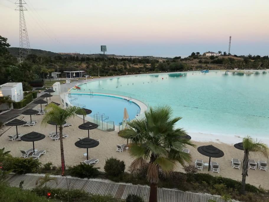 Alcazaba Blue Lagoon 3 Bedroom, Ground Floor Apartment Estepona Extérieur photo